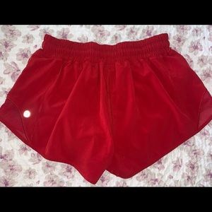 Lululemon Hotty Hot Short Size 4
